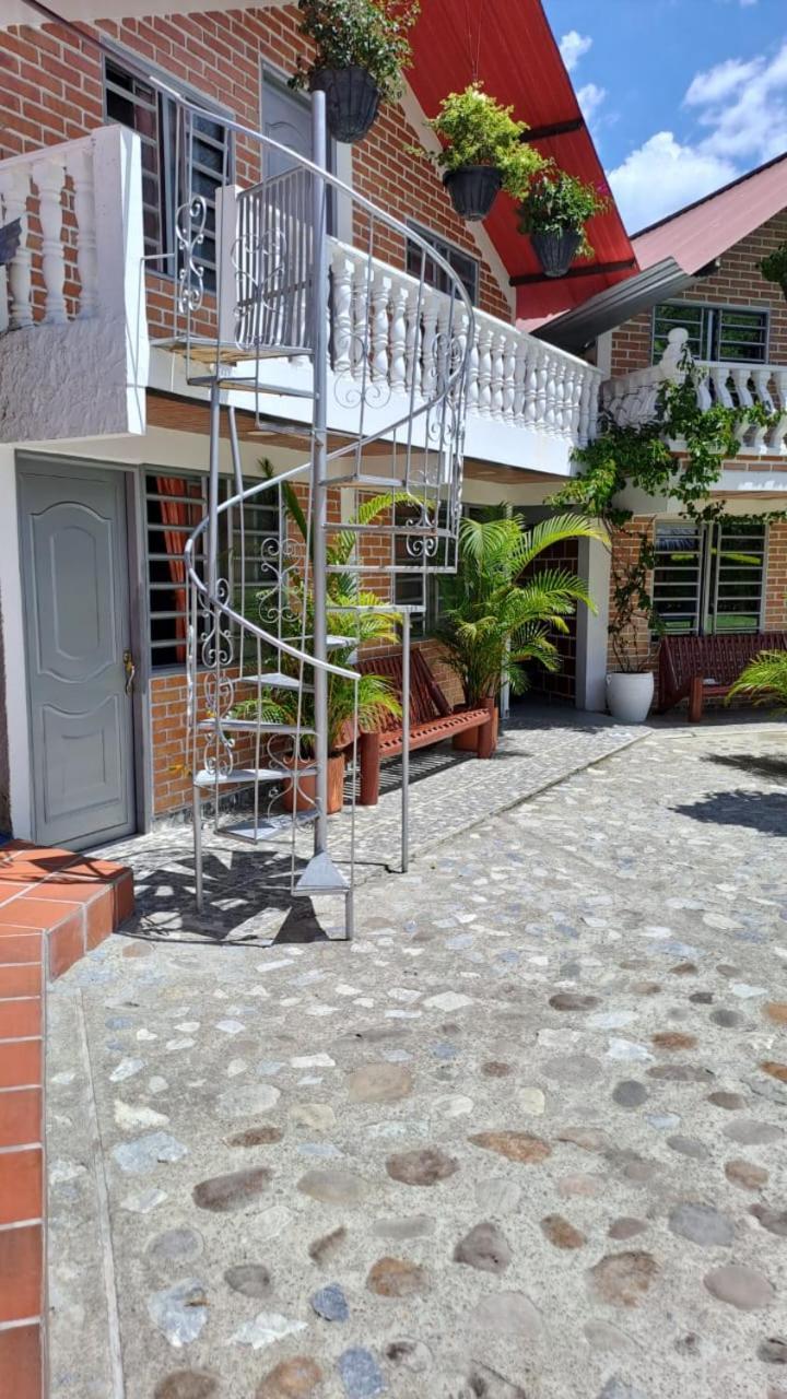 Cabanas Amalu San Agustin  Luaran gambar